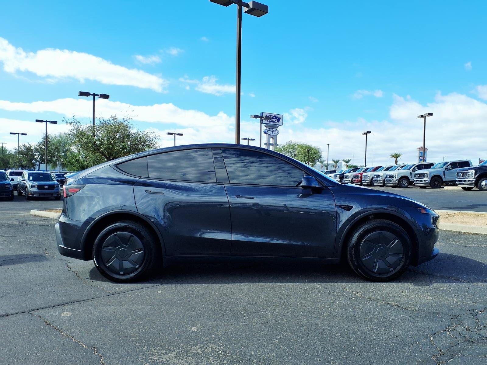 Used 2026 Tesla Model Y 2WD image 6
