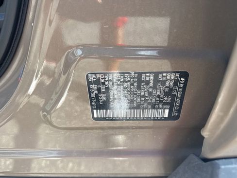 Used 2024 Nissan Rogue SV image 27