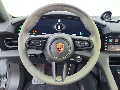 Used 2024 Porsche Taycan GTS image 31