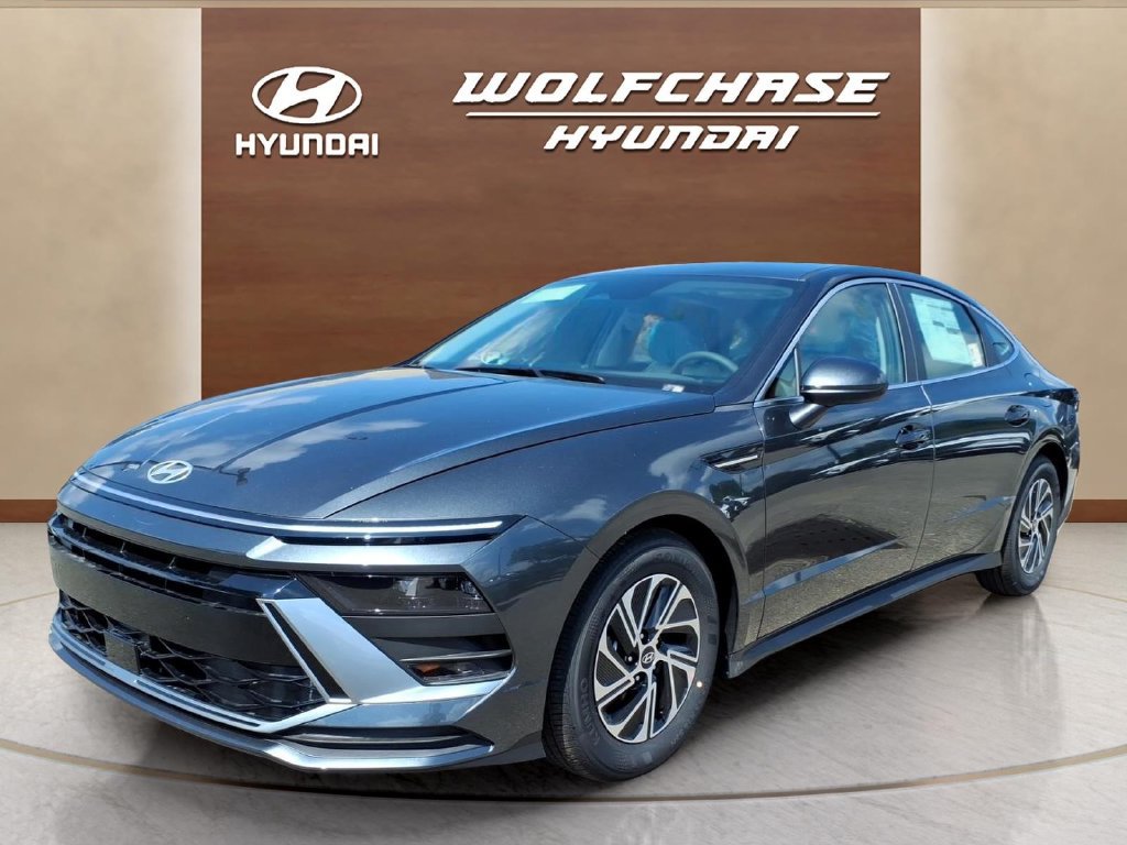 New 2026 Hyundai Sonata Blue FWD image 1