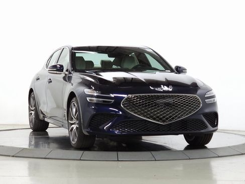 New 2026 Genesis G70 2.5T image 1