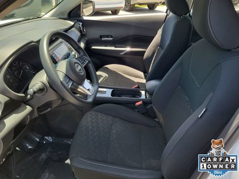 Used 2024 Nissan Kicks SV FWD image 17