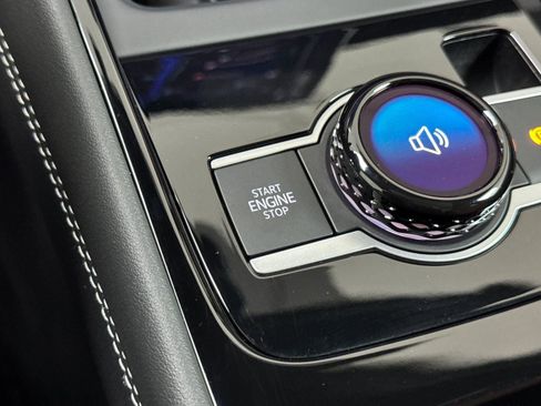 New 2026 Volkswagen Tiguan SEL R-Line AWD/4WD image 22