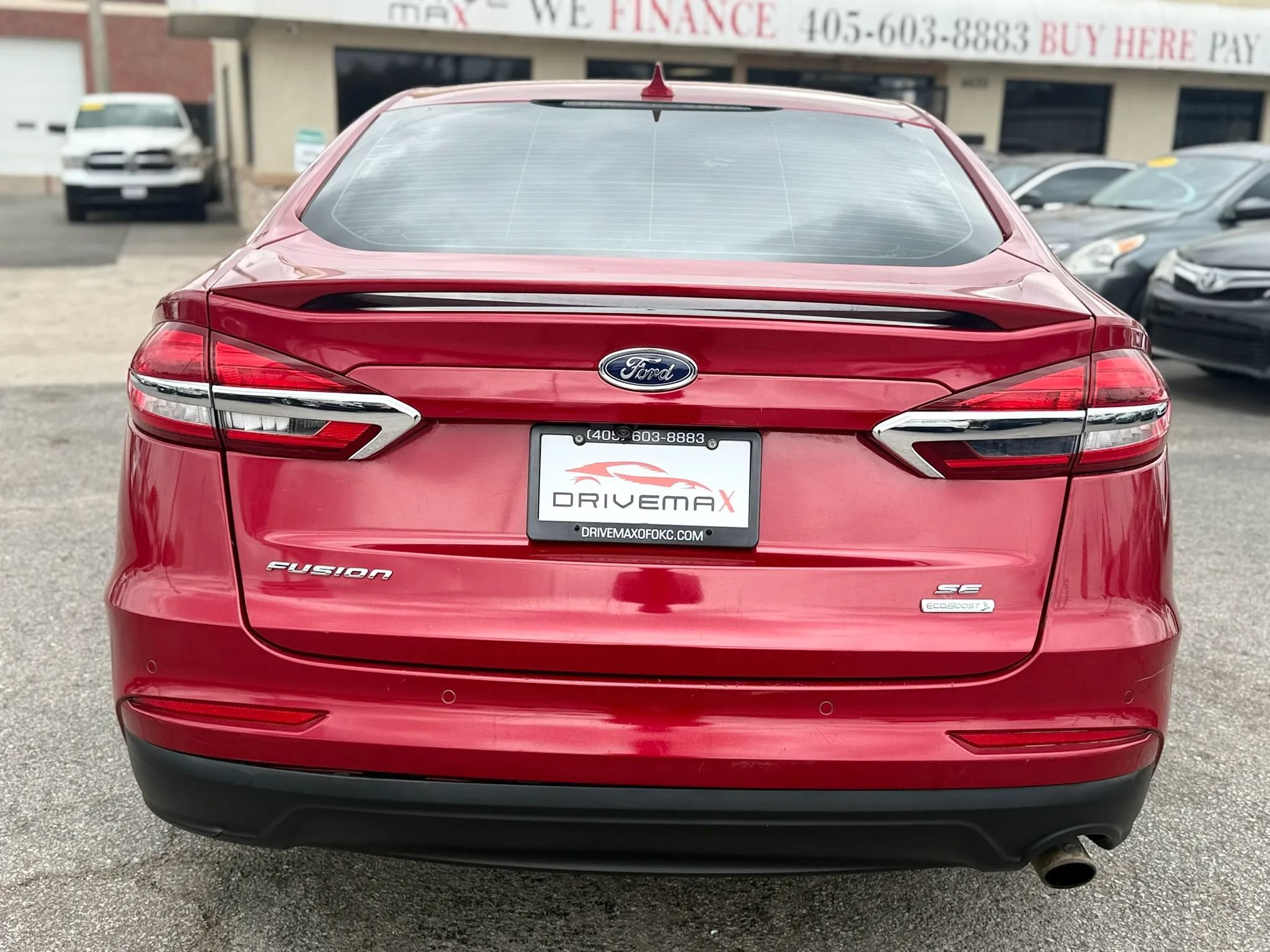 Used 2020 Ford Fusion SE w/ Equipment Group 151A FWD image 5