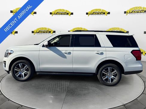 Used 2024 Ford Expedition XLT image 2