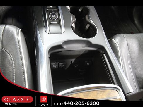 Used 2017 Acura MDX Sport Hybrid w/ Advance Pkg image 16