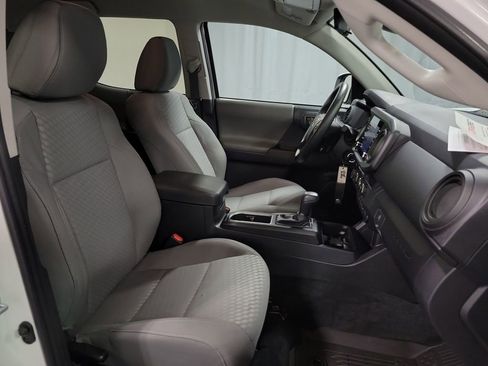Used 2023 Toyota Tacoma SR image 23