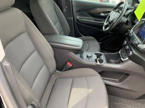 Used 2022 GMC Terrain SLE w/ Driver Convenience Package AWD/4WD image 14