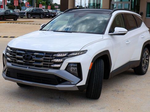 New 2026 Hyundai Tucson Limited FWD image 29