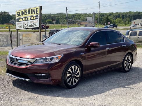 Used 2017 Honda Accord EX-L image 3