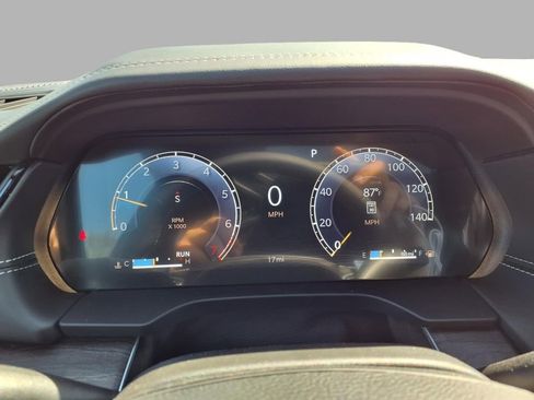 New 2026 Jeep Grand Cherokee L Limited AWD/4WD image 15