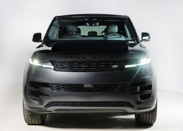 New 2026 Land Rover Range Rover Sport SE AWD/4WD image 8