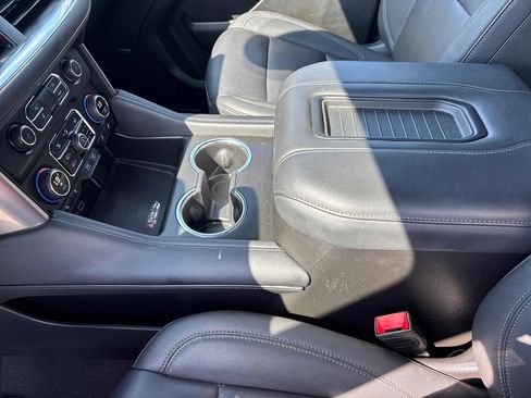 Used 2024 Chevrolet Tahoe LT AWD/4WD image 18
