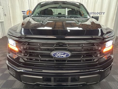Used 2024 Ford F150 XL image 3