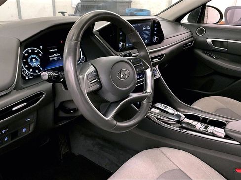 Used 2020 Hyundai Sonata SEL w/ Convenience Package image 12