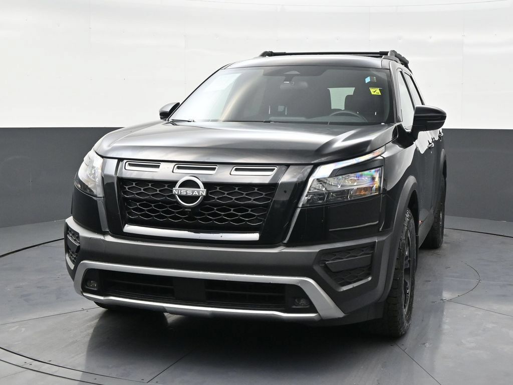 Used 2025 Nissan Pathfinder Rock Creek AWD/4WD image 8