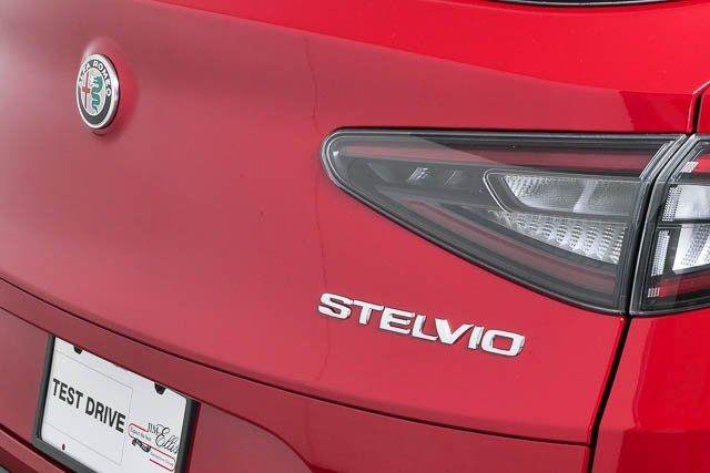 New 2026 Alfa Romeo Stelvio Sprint AWD/4WD image 40