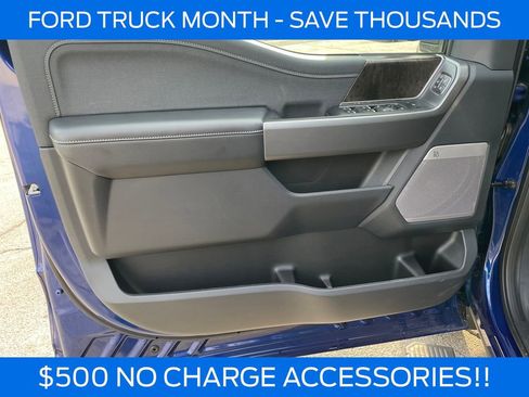 New 2026 Ford F250 Lariat w/ Chrome Package image 16