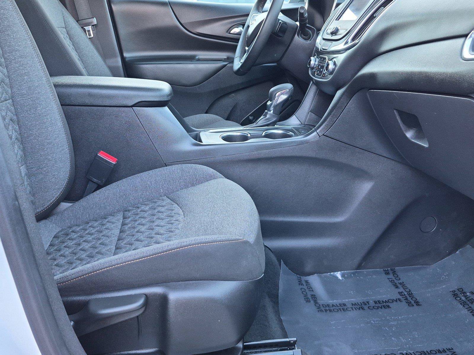 Used 2024 Chevrolet Equinox LT FWD image 9