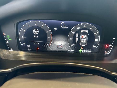 Used 2023 Honda Civic Sport Touring image 14