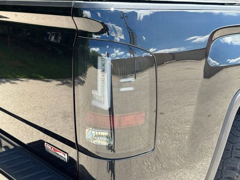 Used 2016 GMC Sierra 1500 SLT w/ All Terrain X Package AWD/4WD image 7