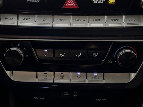 Used 2019 Hyundai Sonata SE FWD image 25