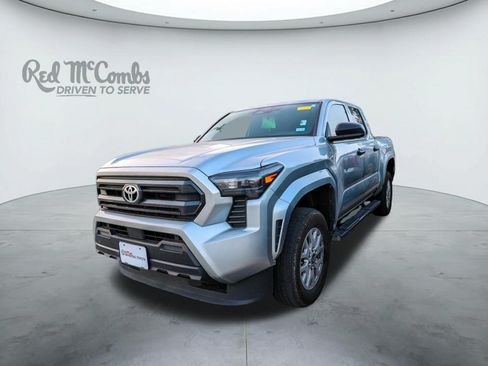 Used 2025 Toyota Tacoma SR RWD image 1