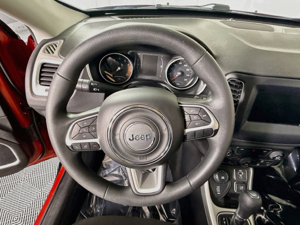Used 2021 Jeep Compass Sport AWD/4WD image 20