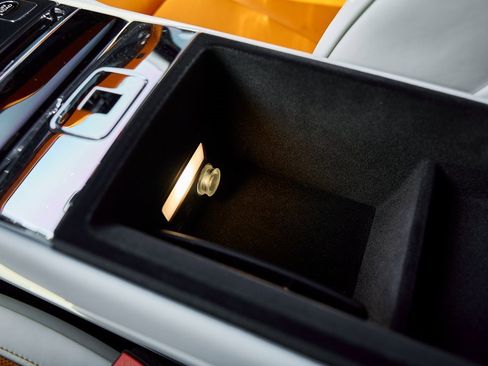 Used 2026 Rolls-Royce Cullinan image 71