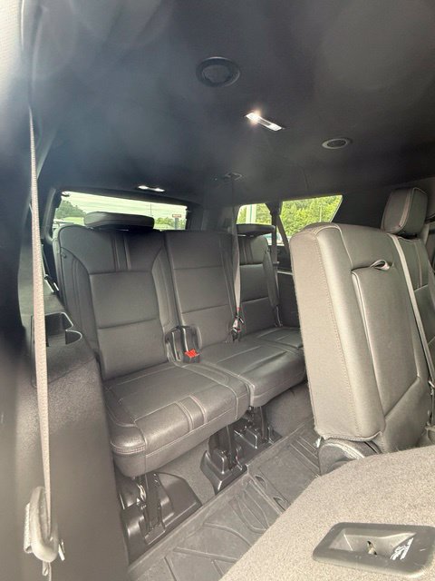 Used 2023 Chevrolet Suburban RST w/ Luxury Package AWD/4WD image 23