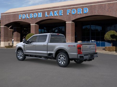 New 2026 Ford F250 Lariat w/ Chrome Package AWD/4WD image 4