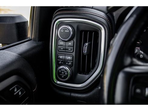 Used 2022 GMC Sierra 2500 AT4 w/ AT4 Premium Plus Package image 36