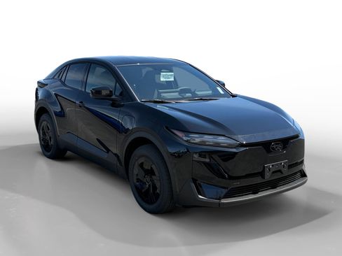 New 2026 Subaru Uncharted Premium FWD image 7
