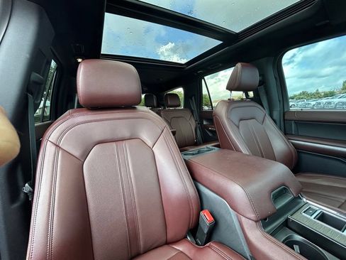 Certified 2024 Ford Expedition Limited RWD image 28