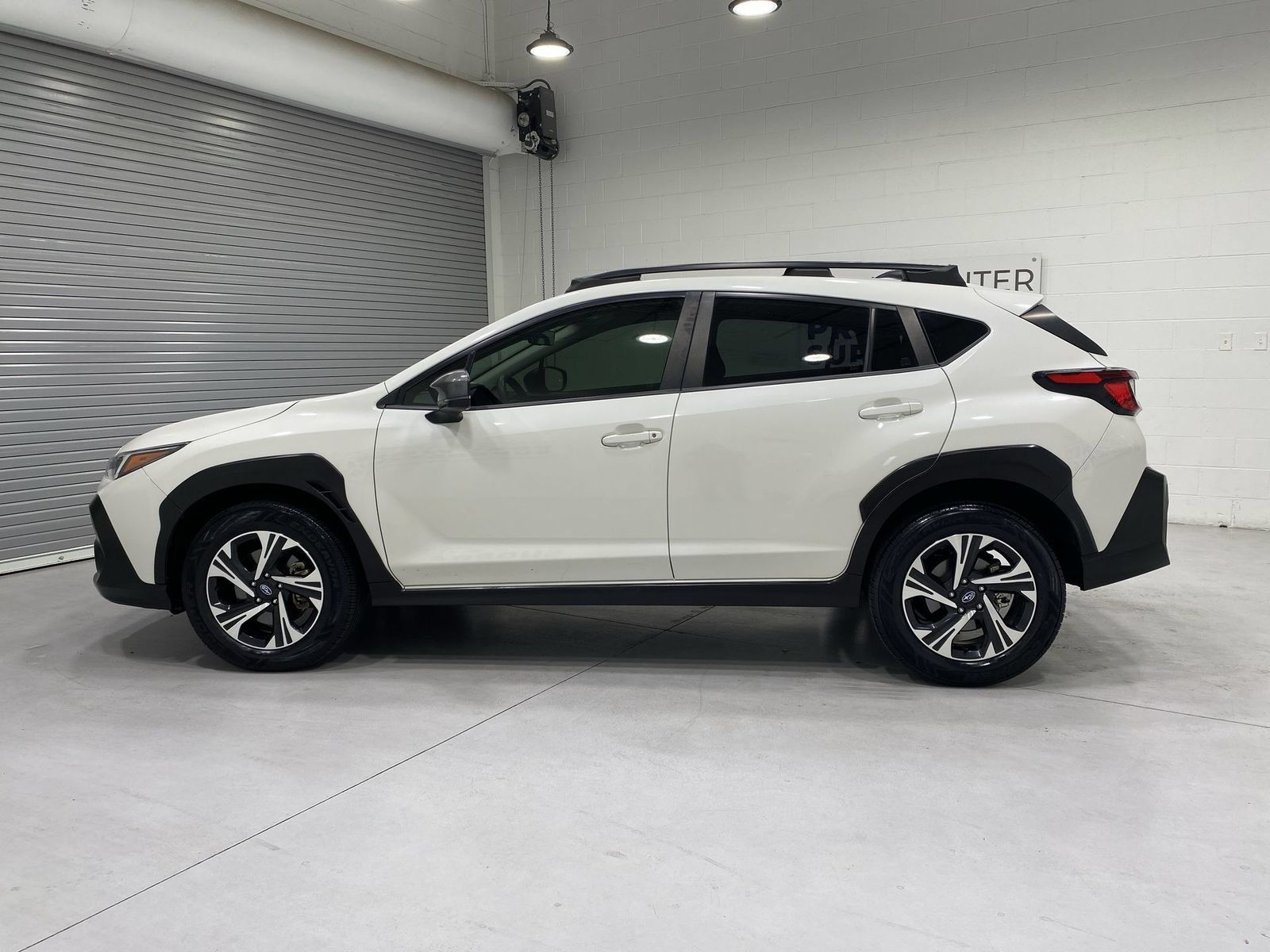 Used 2024 Subaru Crosstrek 2.0i Premium w/ Popular Package #3 AWD/4WD image 5