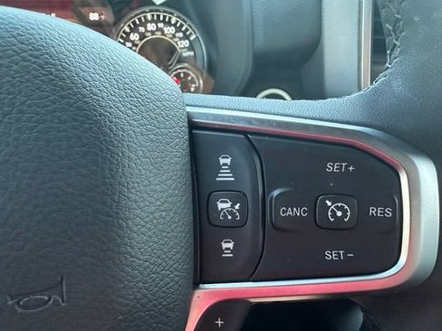Used 2025 RAM 1500 Big Horn AWD/4WD image 16