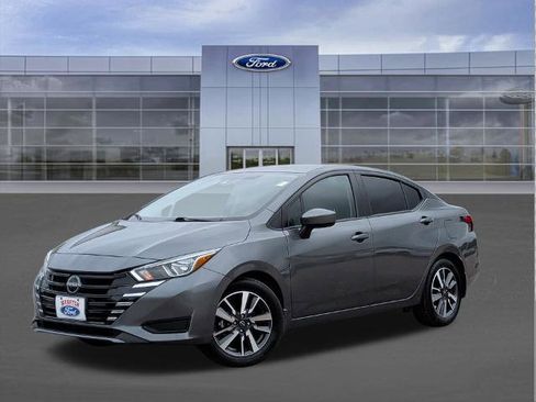 Used 2024 Nissan Versa SV w/ Trunk Package FWD image 1