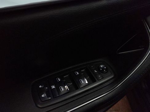 Used 2020 Maserati Levante GranSport image 12