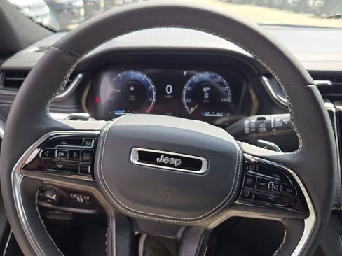 New 2025 Jeep Grand Cherokee L Overland image 36