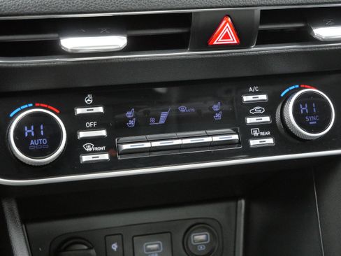 Used 2023 Hyundai Sonata Limited image 24