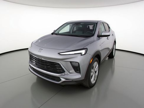 Used 2025 Buick Encore GX Preferred image 3