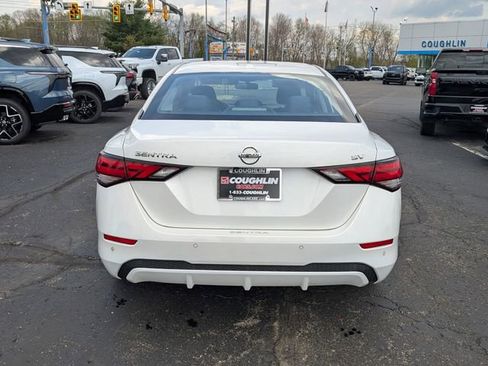 Used 2021 Nissan Sentra SV image 6