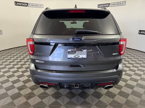 Used 2017 Ford Explorer Sport w/ Equipment Group 401A AWD/4WD image 5