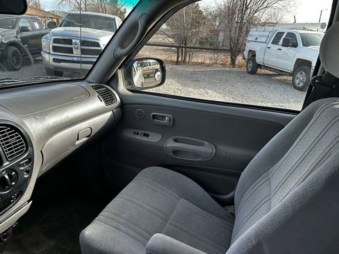 Used 2002 Toyota Tundra SR5 image 34