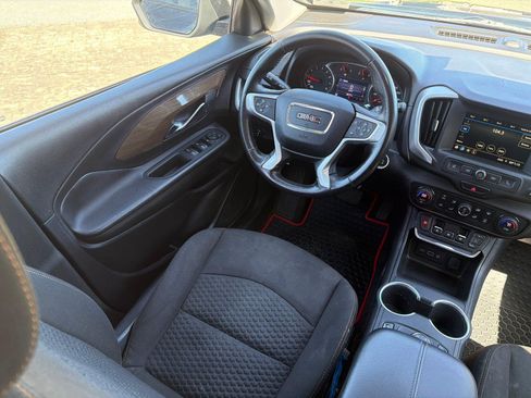 Used 2019 GMC Terrain SLE w/ Driver Convenience Package image 20