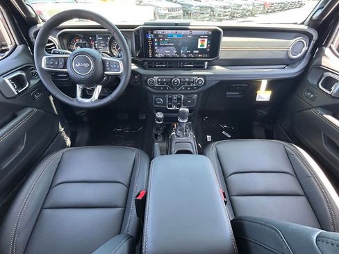 New 2025 Jeep Wrangler Sahara image 31