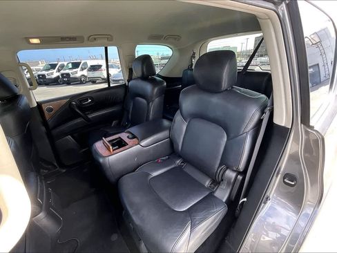 Used 2023 Nissan Armada SL w/ Captain's Chairs Package RWD image 29
