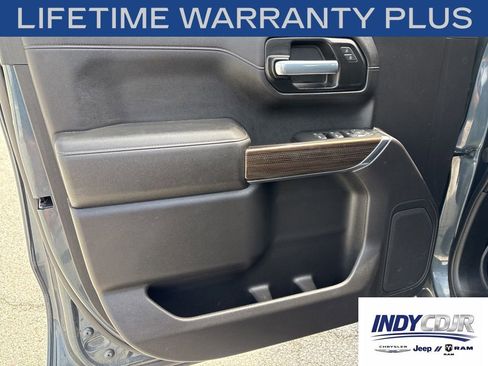 Used 2021 Chevrolet Silverado 1500 RST AWD/4WD image 9
