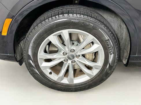 Used 2019 Audi Q7 2.0T Premium Plus AWD/4WD image 11