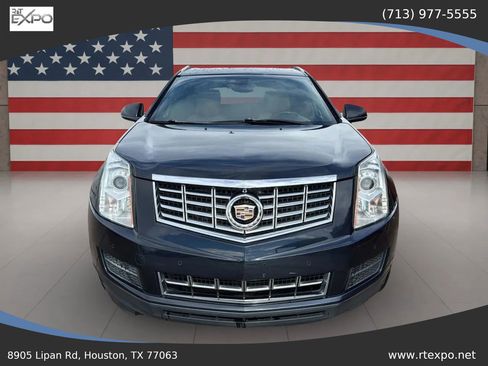 Used 2014 Cadillac SRX Luxury w/ Driver Awareness Package image 3